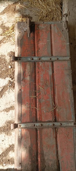 Dos tableros de remolque