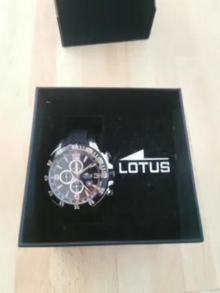 Reloj Lotus Correa Caucho Negro