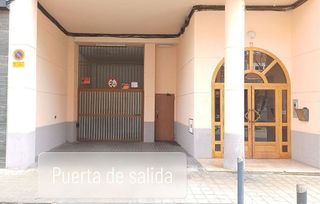 Garaje en venta en La Constitución - Canaleta en Mislata