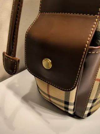 Bolso Bombonera Burberry Grande