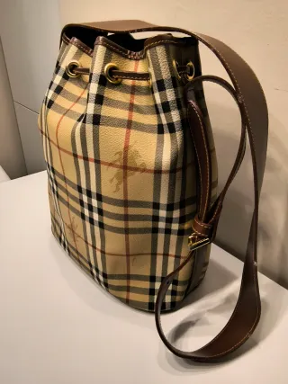 Bolso Bombonera Burberry Grande
