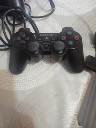 2 Mandos PS2 + 4 Juegos