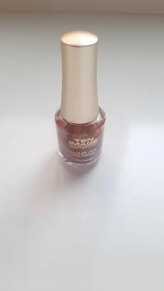 Lote Maquillaje Ten Image: Labial, Uñas, Cejas