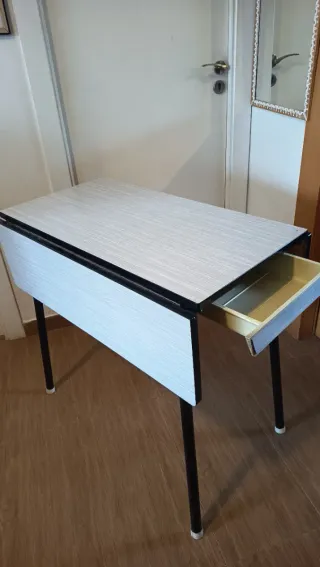 Mesa plegable Formica años 60
