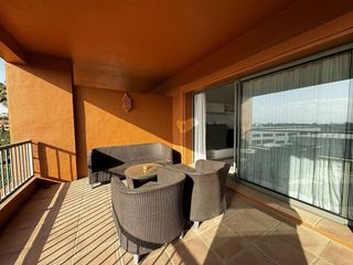 Piso en alquiler en Centro Urbano en Estepona