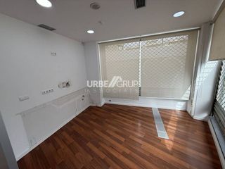 Local comercial en alquiler en Barri del Centre en Terrassa