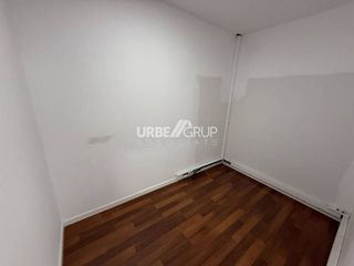 Local comercial en alquiler en Barri del Centre en Terrassa