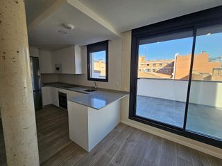 Ático en alquiler en Legazpi en Madrid