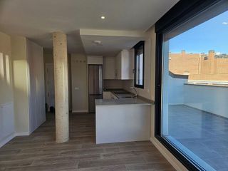 Ático en alquiler en Legazpi en Madrid