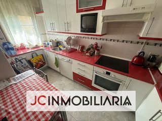 Casa adosada en venta en Venta de Baños