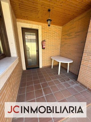 Casa adosada en venta en Venta de Baños