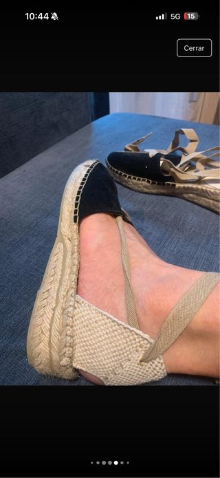 Alpargatas nuevas con cordones