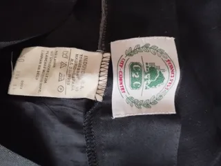 Falda maxi negra con botones 68cmx94x85L