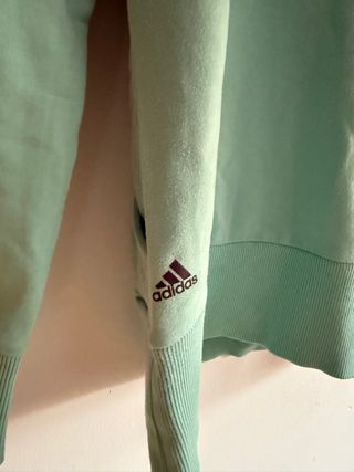 Sudadera Adidas vintage turquesa y morado