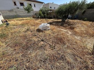 Terreno en venta en Zubia (La)