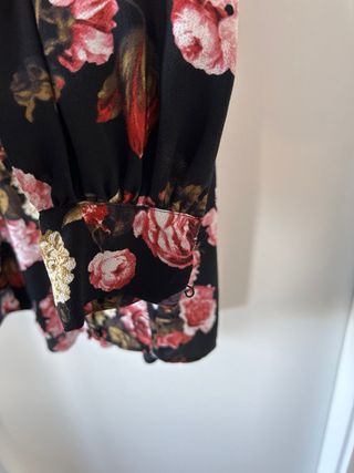 Vestido H&M Flores Negro Multicolor