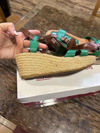 Sandalias cuña Torres Talla 36