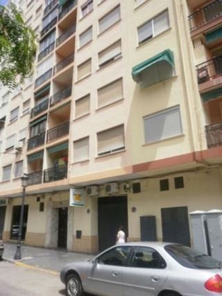 Piso en alquiler en Ciutat Jardí en Valencia