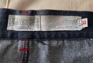 Pantalones Player Z69 negros con Bordado Rojo