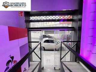 Local comercial en alquiler en Cuatro Caminos - Plaza de la Cubela en Coruña (A)