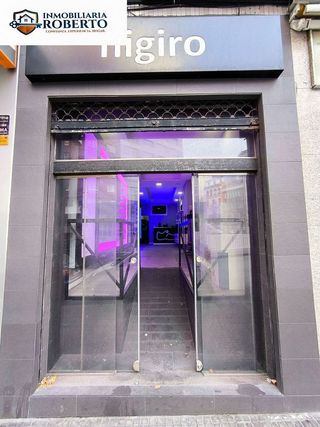 Local comercial en alquiler en Cuatro Caminos - Plaza de la Cubela en Coruña (A)