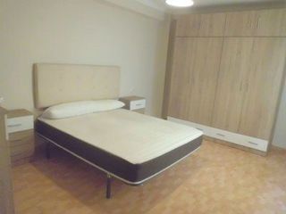 Piso en alquiler en Ciudad Jardín - Zoco en Córdoba