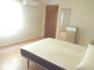 Piso en alquiler en Ciudad Jardín - Zoco en Córdoba