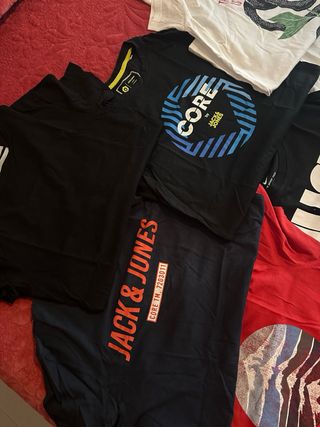 Pack 10 camisetas talla S varias marcas.