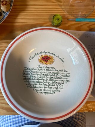 Plato hondo Spaghetti dell'orto ligure