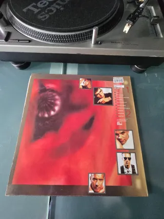 Vinilo Love and Money - Dogs in the traffic