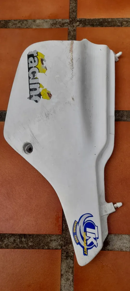 Tapas Laterales Suzuki RMX 50