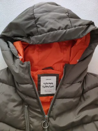 Abrigo Zara niña verde oliva size 11/12 cm 152