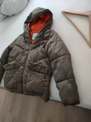 Abrigo Zara niña verde oliva size 11/12 cm 152