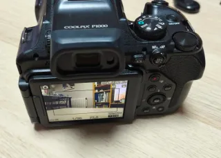 Nikon Coolpix P1000 + Accesorios