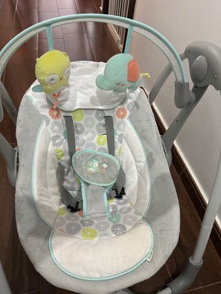 Columpio bebé plegable con música