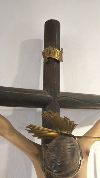 CRUCIFIJO ESCAYOLA MEDIANO