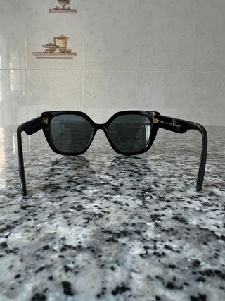 Gafas de sol PRADA 24XS mujer negras originales