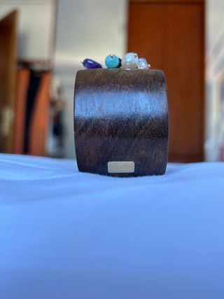 Pulsera Esclava Tous de oro 1ª ley,  nogal y gemas