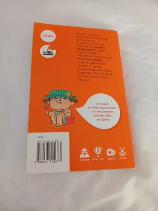 Detectives en chanclas