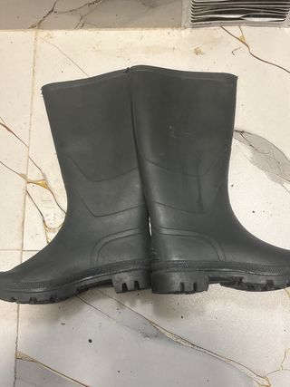 Botas de agua negras talla 40 sin estrenar