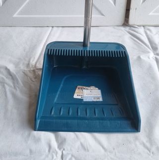 Kit scopa e paletta blu