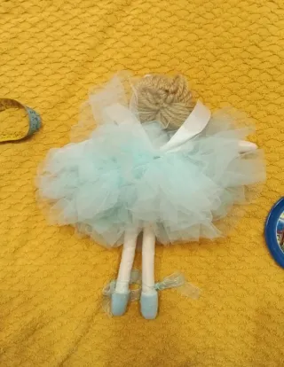 Bambola di pezza ballerina