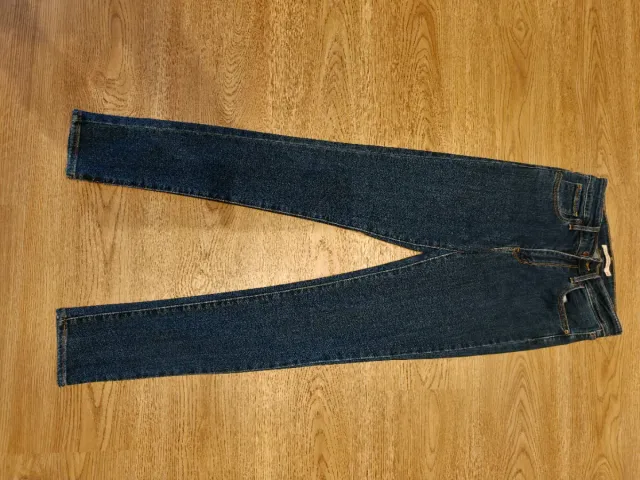 Pantalón vaquero Levi's mujer T-26 High Rise Skinn