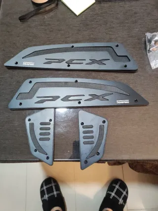 Alfombrillas Estribos PCX 125/150/160