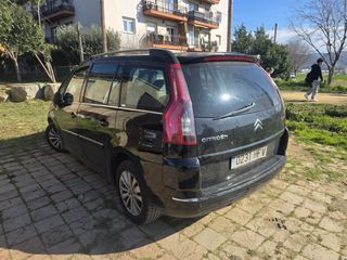 Citroen Grand C4 Picasso 2011