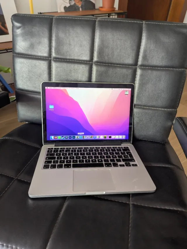 MacBook Pro 2015 16gb 250 SSD