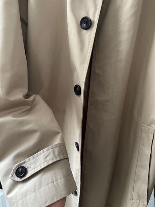 Gabardina Beige Clásica