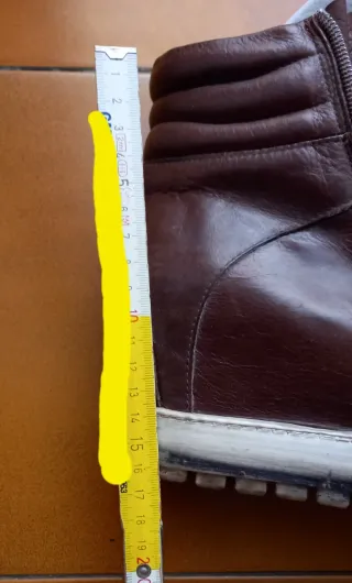 Scarpe in pelle marroni