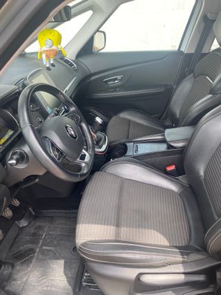 Renault Grand Scenic 2017