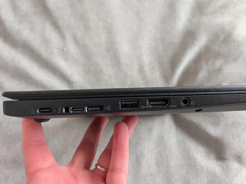 Lenovo Thinkpad X390 Negro afbeelding 3